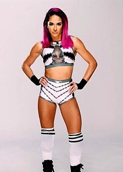Dakota Kai